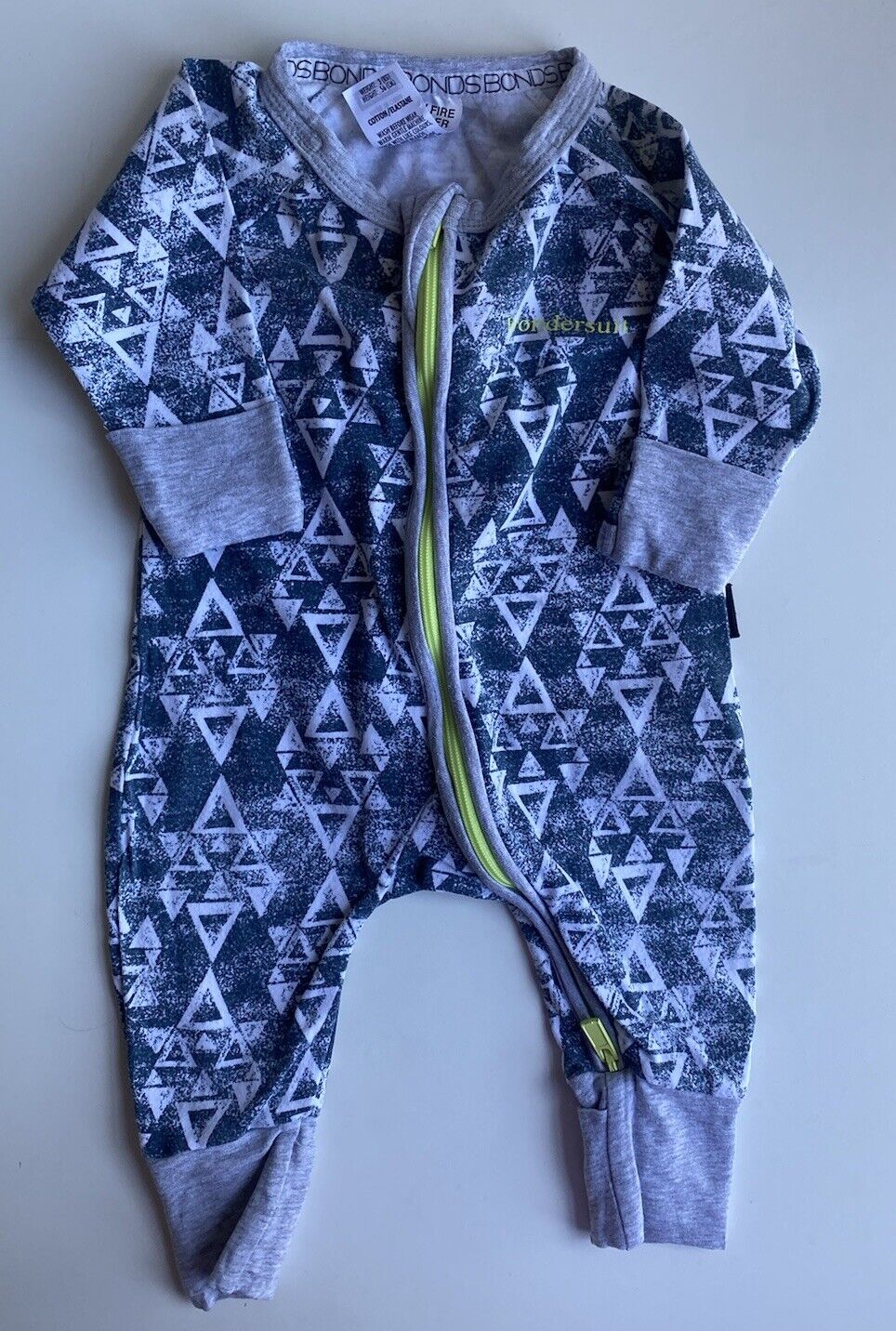 Bonds baby size newborn zippy wondersuit blue grey patterned, VGUC