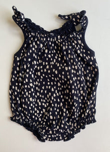 Anko baby girl size 0-3 months navy blue white hearts romper one-piece, VGUC