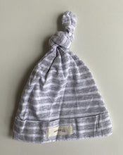 Load image into Gallery viewer, Miann &amp; Co. baby size approx. 0-6 months grey white stripe knotted beanie, VGUC
