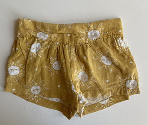 Cotton On Kids girls toddler size 2 yellow suns shorts, VGUC