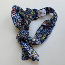 Load image into Gallery viewer, Bebe by Minihaha baby girl size XS blue floral headband bow, VGUC
