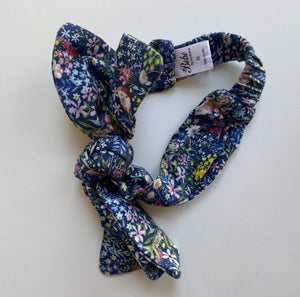 Bebe by Minihaha baby girl size XS blue floral headband bow, VGUC