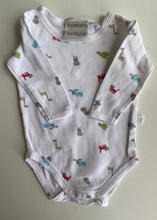 Load image into Gallery viewer, Marquise baby size 0-3 months white long sleeve bodysuit animals, VGUC
