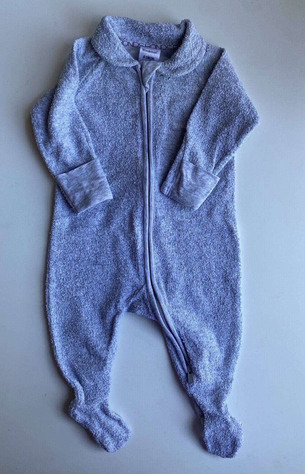 Bonds baby size 0-3 months grey Terry towelling wondersuit collared, VGUC