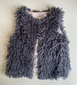 Milkshake kids girls size 8 grey fluffy vest, VGUC