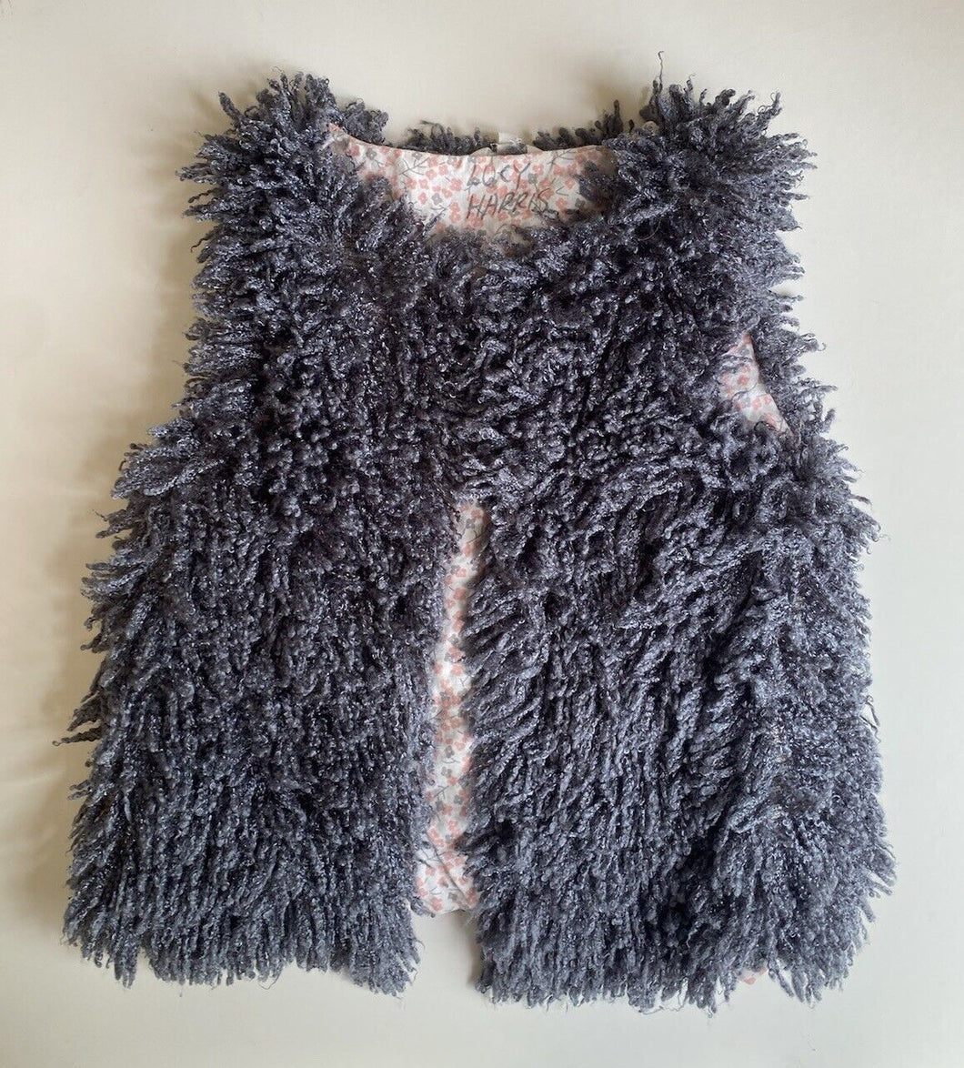 Milkshake kids girls size 8 grey fluffy vest, VGUC