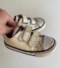 Load image into Gallery viewer, Converse kids girls size US 7/EUR 23 white glitter patent leather sneakers, GUC
