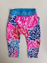Load image into Gallery viewer, Bonds baby girl size 6-12 months pink blue floral leggings pants, VGUC
