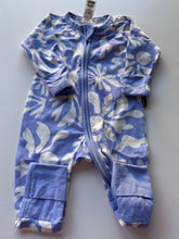 Load image into Gallery viewer, Bonds baby girl size 3-6 months zippy wondersuit purple white shapes, VGUC
