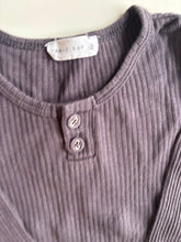 Load image into Gallery viewer, Jamie Kay kids toddler size 2 years dark grey ribbed long sleeve bodysuit, VGUC
