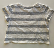 Load image into Gallery viewer, Country Road kids girls size 5 grey white stripe cropped t-shirt, VGUC
