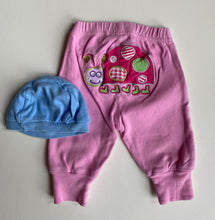 Load image into Gallery viewer, Babybug baby girl size newborn pink leggings ladybug blue beanie hat set, GUC
