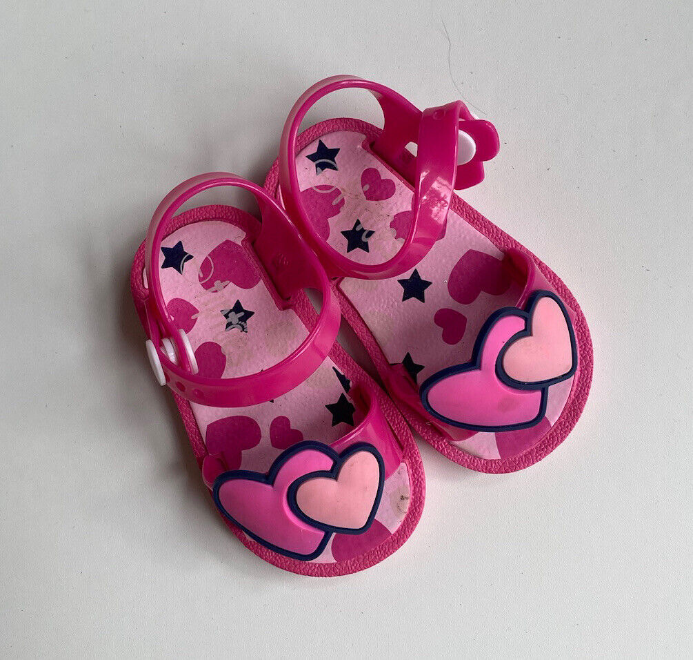 Tiptoes baby girl size 1 pink jelly sandals hearts shoes, VGUC