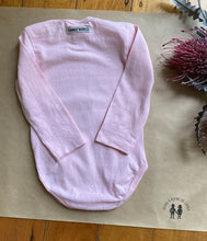 Load image into Gallery viewer, Tumble &#39;n Dry baby girl size 00 pink long sleeve bodysuit happy heart
