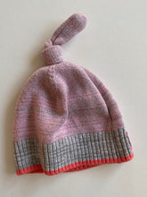 Load image into Gallery viewer, Bonds baby girl size 6-12 months pink grey cotton knitted beanie hat, VGUC
