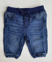 Load image into Gallery viewer, Target baby size 0-3 months blue denim pull on jeans pants, VGUC
