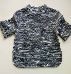 Chi Khi kids size 4-5 years grey quilted patterned short sleeve top, BNWT