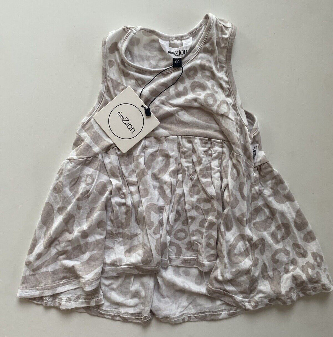 From Zion baby girl size 3-6 months grey white patterned tank dress, BNWT