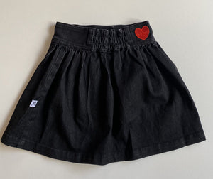 Littlehorn kids girls size 5 years black denim elastic waist skirt buttons, EUC