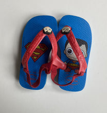 Load image into Gallery viewer, Havaianas baby size US 7C/EUR 23 blue Superman superhero thongs shoes
