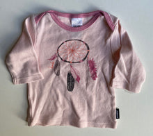 Load image into Gallery viewer, Bonds baby girl size 0-3 months pink long sleeve t-shirt dreamcatcher, VGUC
