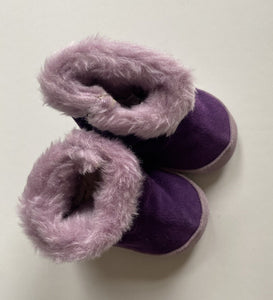 Mini Options baby girl size 1 purple velvet boots pink butterfly fluffy, VGUC