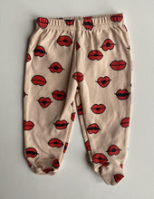 Load image into Gallery viewer, Baby Berry baby girl size newborn beige footed leggings pants red lips, EUC
