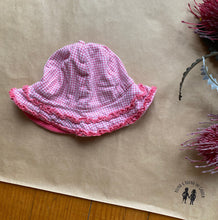 Load image into Gallery viewer, Pumpkin Patch baby girl approx. 0-6 months pink check frill sun hat, VGUC
