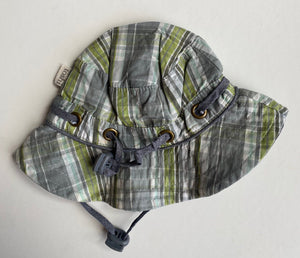 Toshi baby size XS (43 head circumference) grey green check sun hat, VGUC