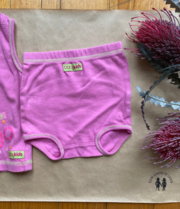 Baby Kids baby girl size 00 pink singlet bloomers set Summer flamingoes, VGUC