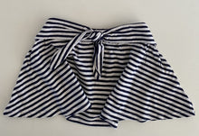 Load image into Gallery viewer, Seed kids girls size 5 blue white stripe elastic waist circle skirt bow, GUC
