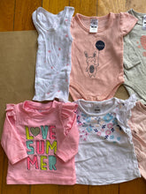 Load image into Gallery viewer, Kids &amp; Co baby girl size 0-3 months bundle Summer pink grey t-shirts, VGUC
