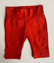 Load image into Gallery viewer, Froy &amp; Dind baby size newborn red stretch leggings pants organic cotton, VGUC
