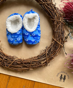 Slumbies baby boy size 3-6 months slipper shoes blue cars warm lining, VGUC