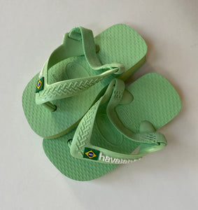 Havaianas baby size 17-18 green Brazil sling back thongs shoes flip fl