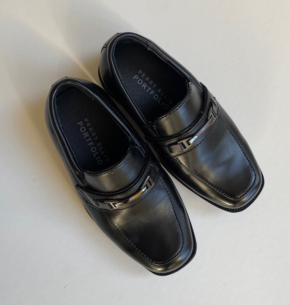 Perry Ellis Portfolio kids size 8 black formal loafer slip on shoes, EUC