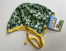 Load image into Gallery viewer, DUNS Sweden baby girl size 12-18 months yellow green floral bonnet hat, BNWT
