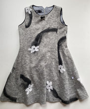 Load image into Gallery viewer, Mini Raxevsky kids girls size 6 years grey knit sleeveless dress flowers
