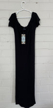 Load image into Gallery viewer, Boohoo Maternity Women&#39;s size UK 10/US 6 black bodycon fitted dress, BNWT
