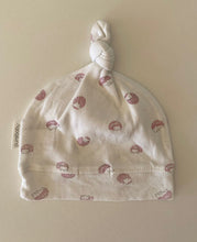 Load image into Gallery viewer, Purebaby baby girl size small white beanie knot hat pink hedgehogs, VGUC
