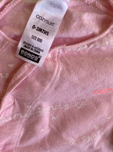 Load image into Gallery viewer, Bonds baby girl size 0-3 months pink cozysuit one-piece button up, VGUC
